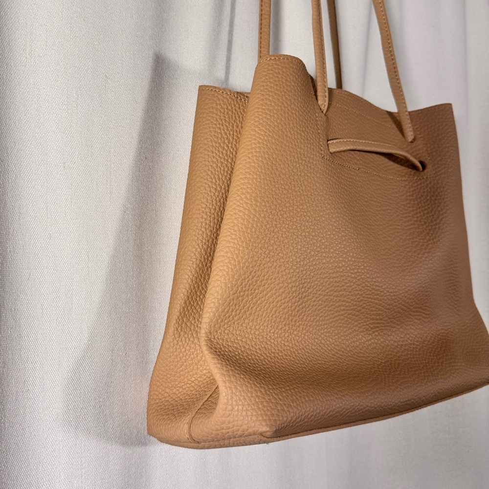 8 Other Reason Tan Vegan Leather Slouchy Bag - Picture 6 of 9